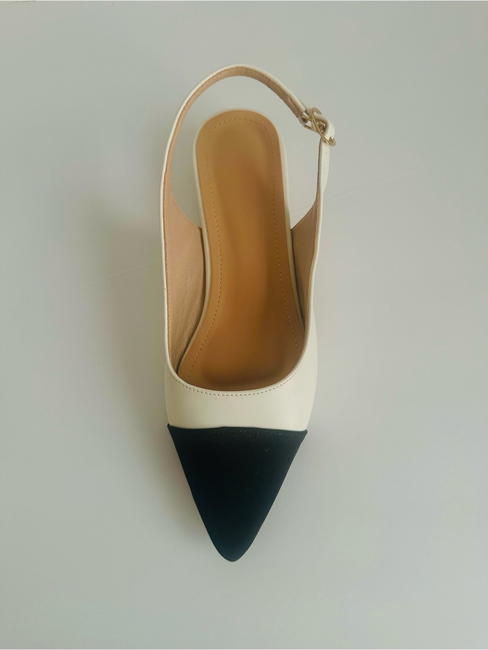✨Women’s Ivory Black Pointed Toe Slingback Low Block Heel Pumps EU 37 New Chic! - Picture 8 of 14